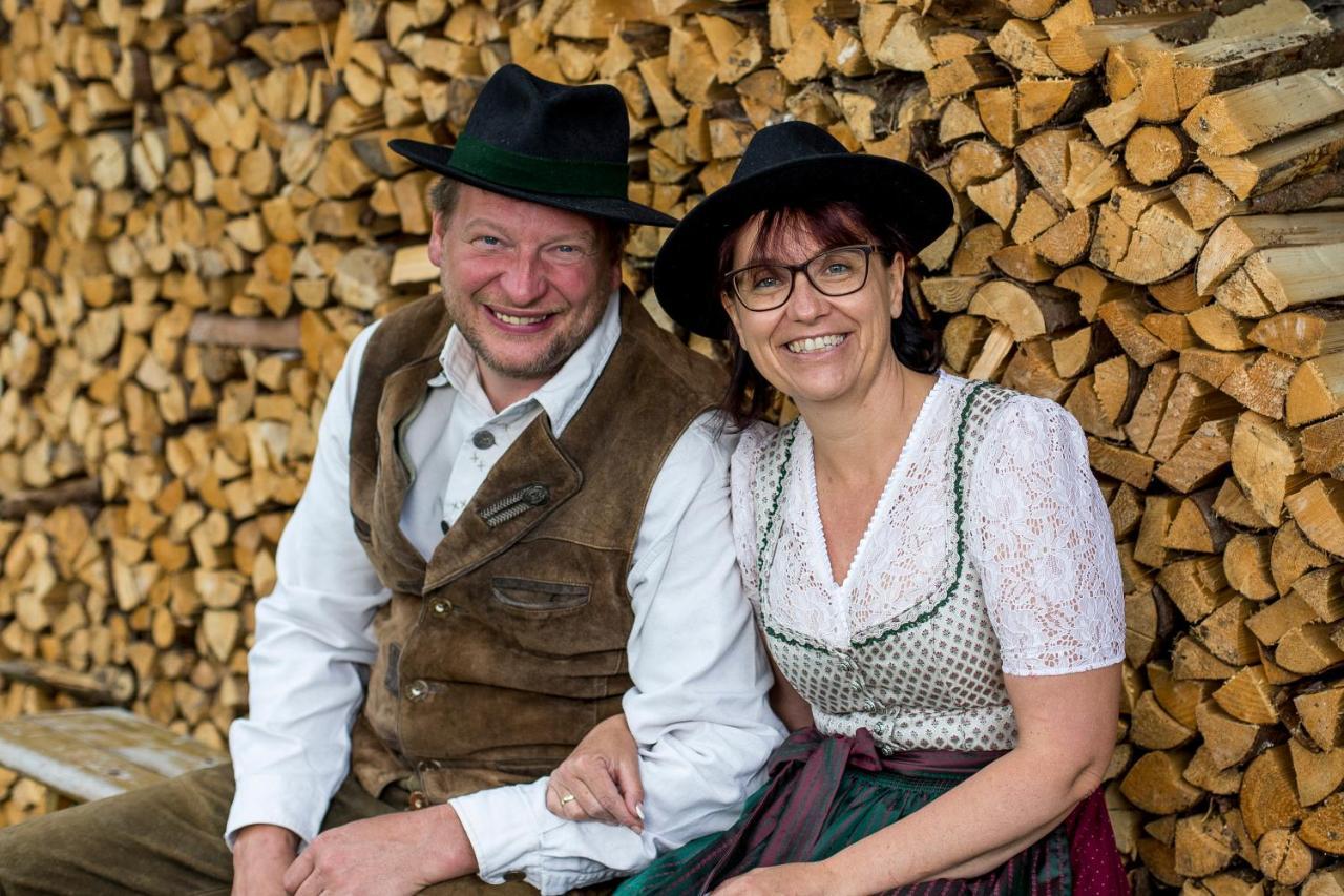 Gasthof Pension Orthofer Sankt Jakob im Walde Bagian luar foto