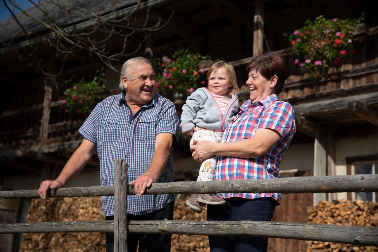Gasthof Pension Orthofer Sankt Jakob im Walde Bagian luar foto